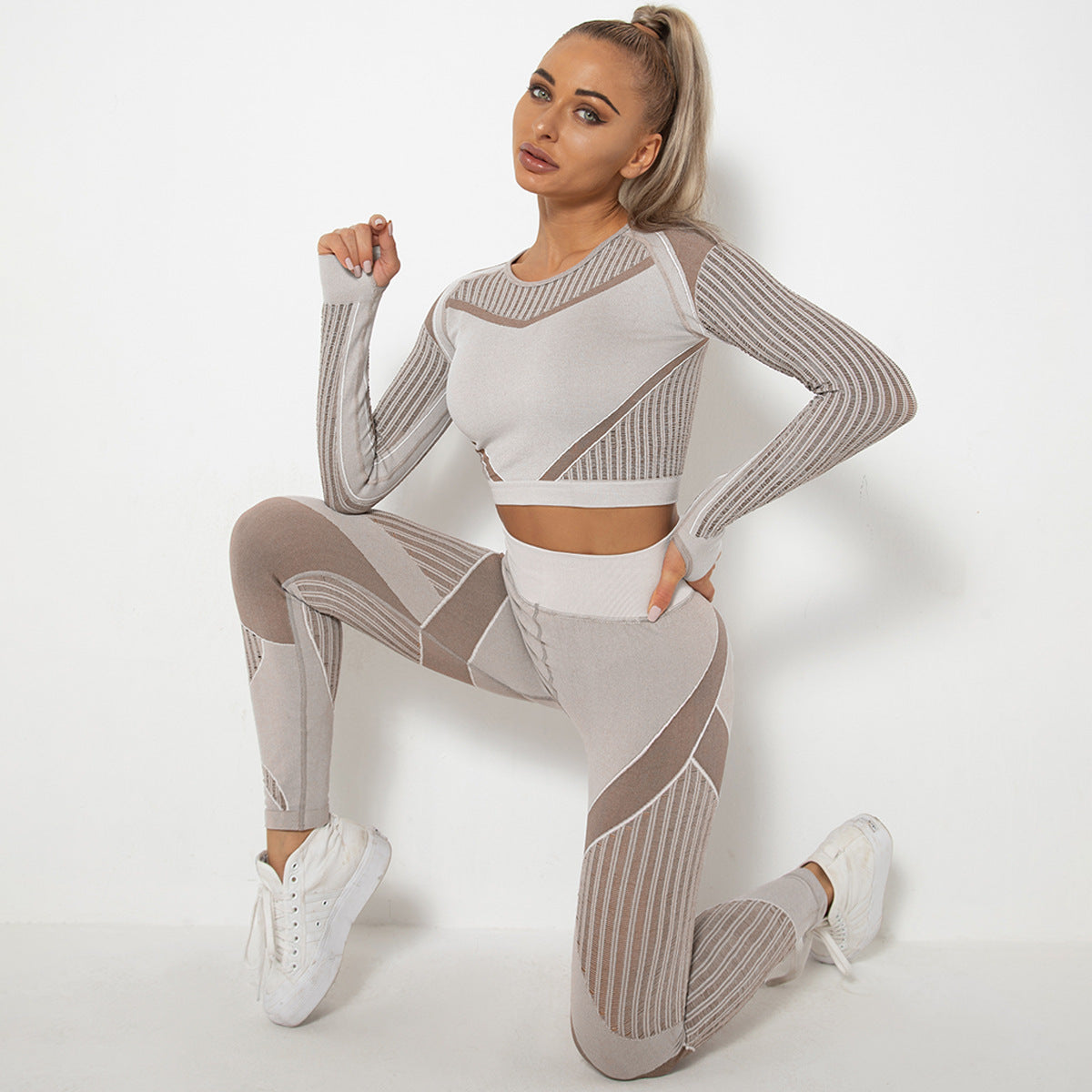 Seamless Knitted Long-Sleeved Yoga Wearsuit